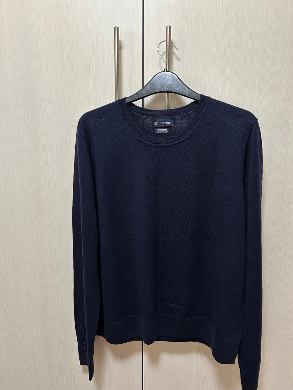 Gap Dark Navy Crewneck Merino wool Sweater